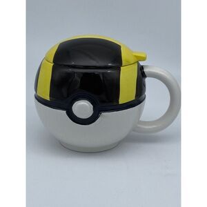 2016 Pokemon Ultra Ball Collectible 16 oz Ceramic‎ Mug With Lid By Funky
